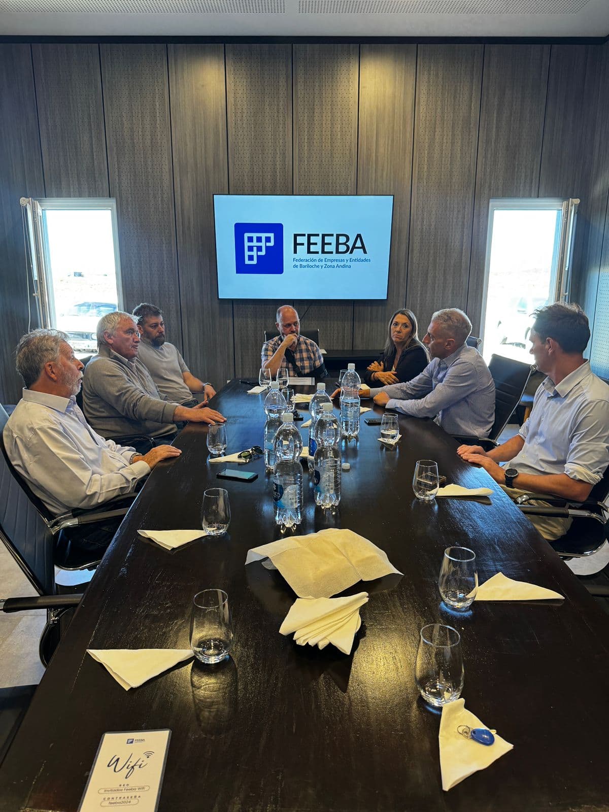 Reunión clave entre FEEBA y el Ministro de Producción, Carlos Banacloy